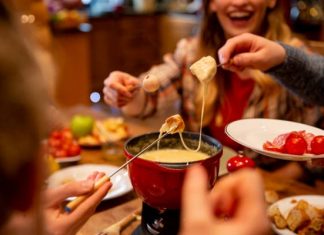 Fondue: From Swiss Tradition to Global Sensation Fondue: From Swiss Tradition to Global Sensation